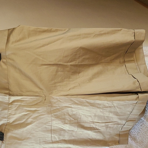 🍍New Lane Bryant Bermuda shorts🍍 - Picture 2 of 11